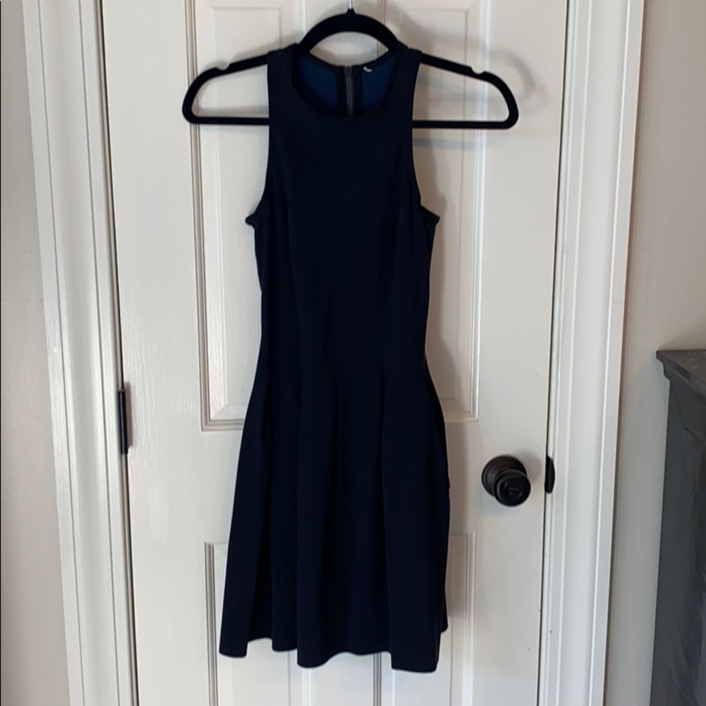 Lululemon black here to their dress. Excellent!